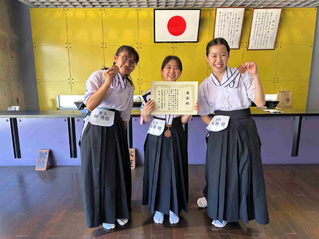 団体選手権　女子団体３位